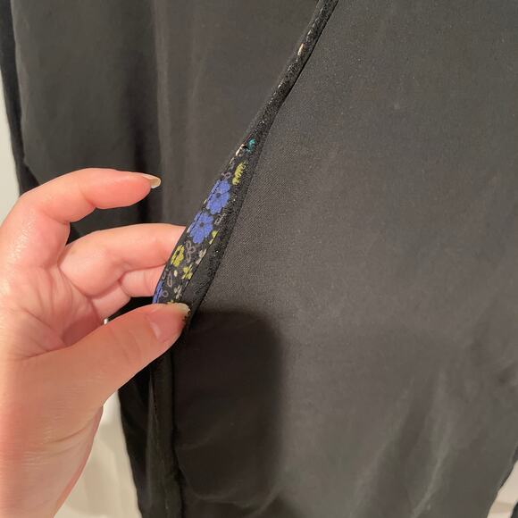 Anthropologie Dolan “tshirt” black cardigan medium - Picture 4 of 8